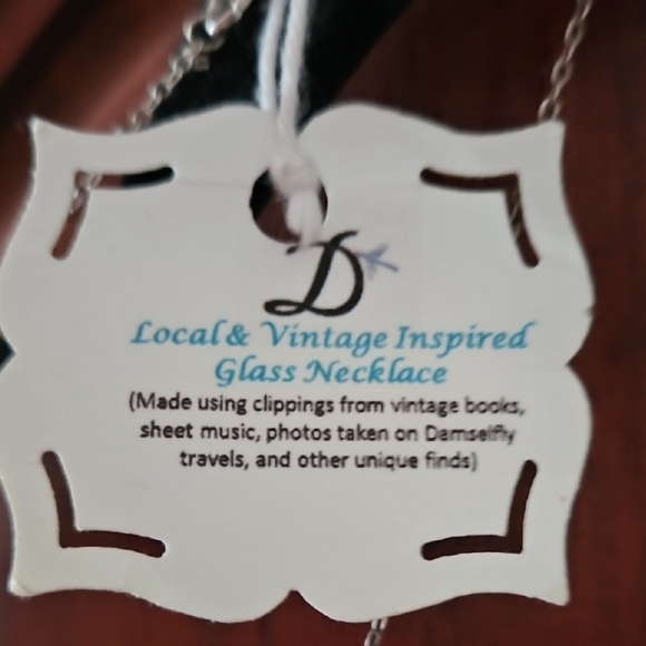 Silver and Glass Vintage-inspired Owl Pendant Necklace by damselfly, NWT - Picture 2 of 7